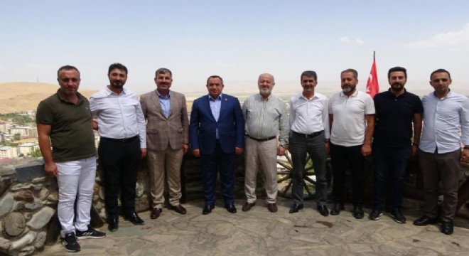 Şimşek:  ‘Yüzbinlerce kişiyle Malazgirt'te olacağız'